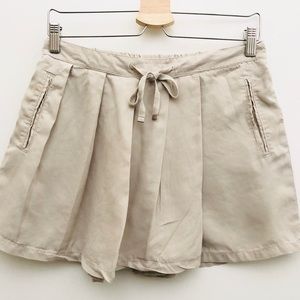Mango Pleated Skirt Shorts